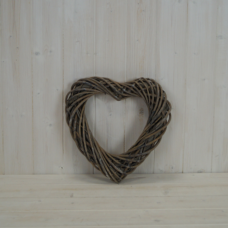 30cm Grey Heart Willow Wreath detail page